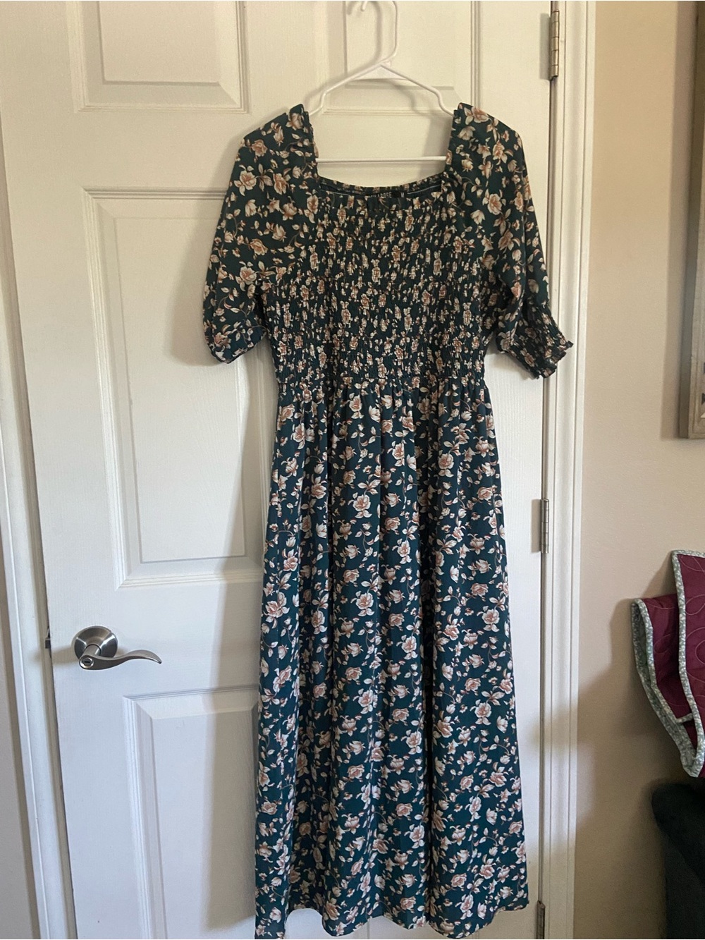 Bundle of women modest clothing size medium - Picture 3 of 7